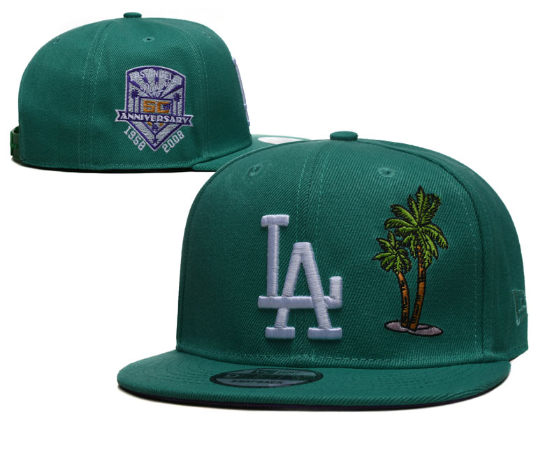 Los Angeles Dodgers green caps tx