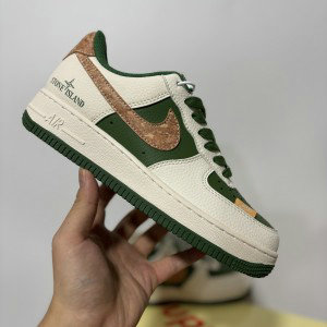 Nike Air Force 1 Low Green Shoes 1