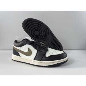 Nike Air Jordan 1 Low Black shoes