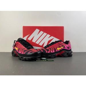 Nike Air Max Plus Red Shoes