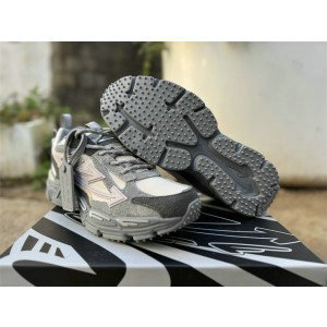 OFF-WHITE Be Right Back Shoes